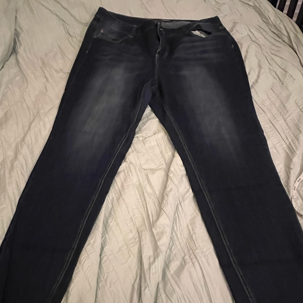 Rue 21 dark wash skinny jeans size 24